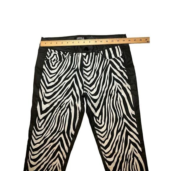 Forever 21 Premium Skinny Ankle Jeans Women's 30 White Black Denim Zebra Print - Picture 5 of 7
